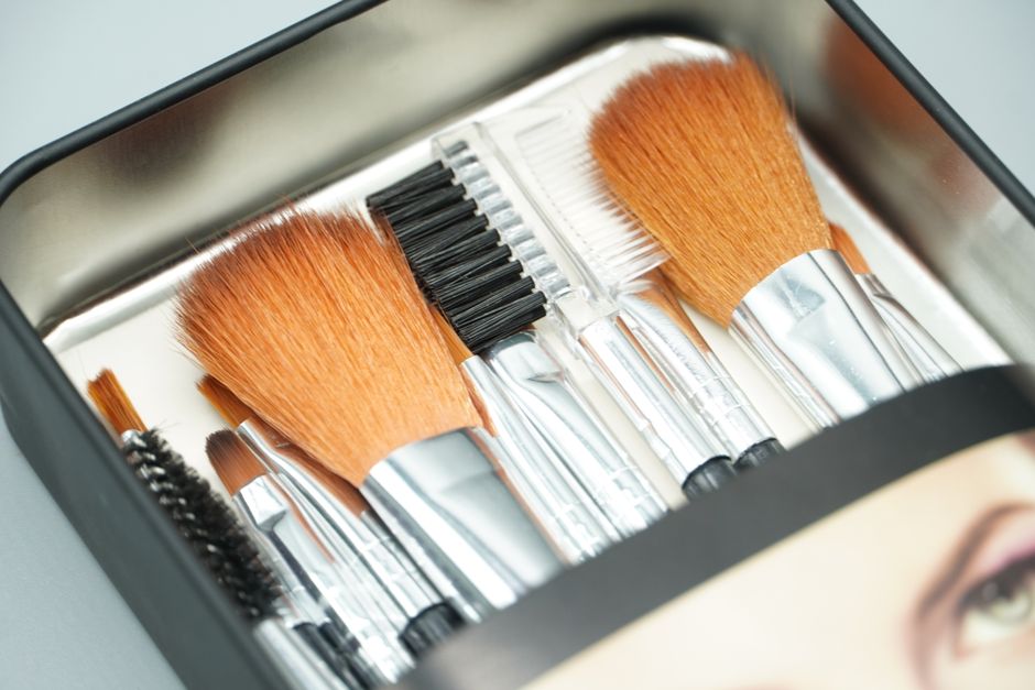 Neverfullydressed: Your Style, Your Beauty Toolkit